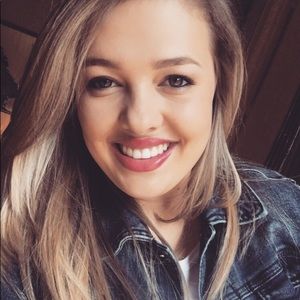 Meet your Posher, Jurika